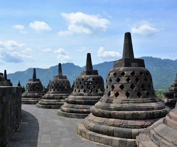 borobudur-2166750_1280